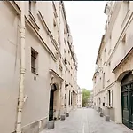 High Standing 2-Room Apartment In Latin Quarter Paris
