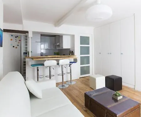 High Standing 2-room In Latin Quarter Apartment